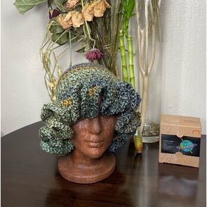 Crochet ruffled hat
